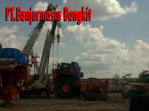 Rental Crane Assembling, Hitachi 3500, PT. Hexindo Adi Perkasa, Adaro Site, Rental Crane Banjarmasin